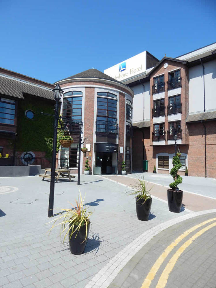 Clarion Collection Hotel Belfast Loughshore キャリクファーガス エクステリア 写真