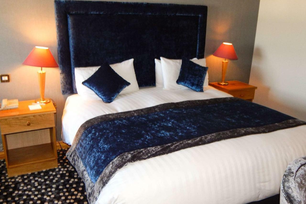 Clarion Collection Hotel Belfast Loughshore キャリクファーガス エクステリア 写真