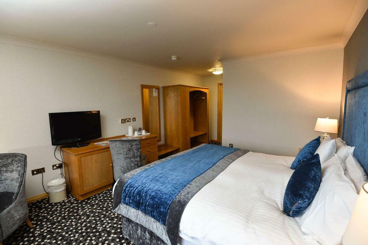 Clarion Collection Hotel Belfast Loughshore キャリクファーガス エクステリア 写真