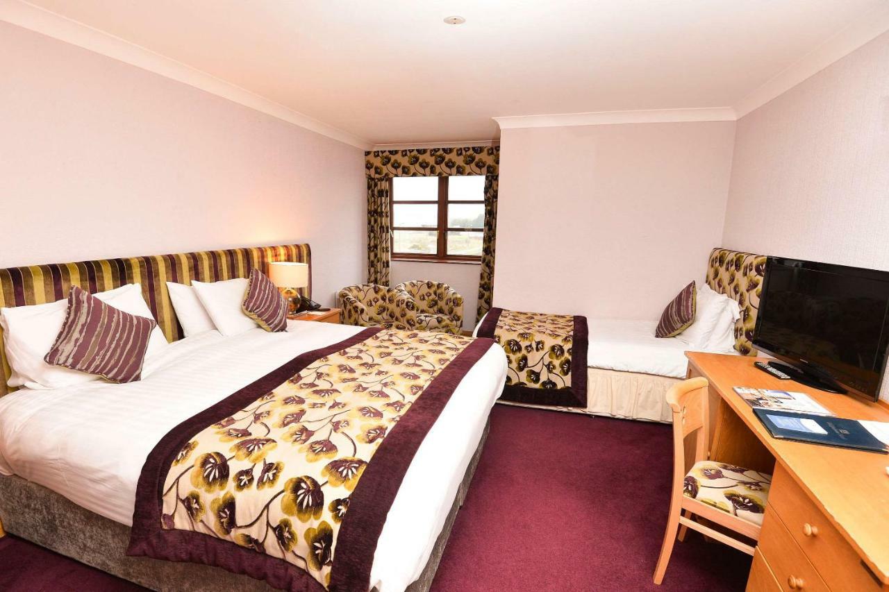 Clarion Collection Hotel Belfast Loughshore キャリクファーガス エクステリア 写真