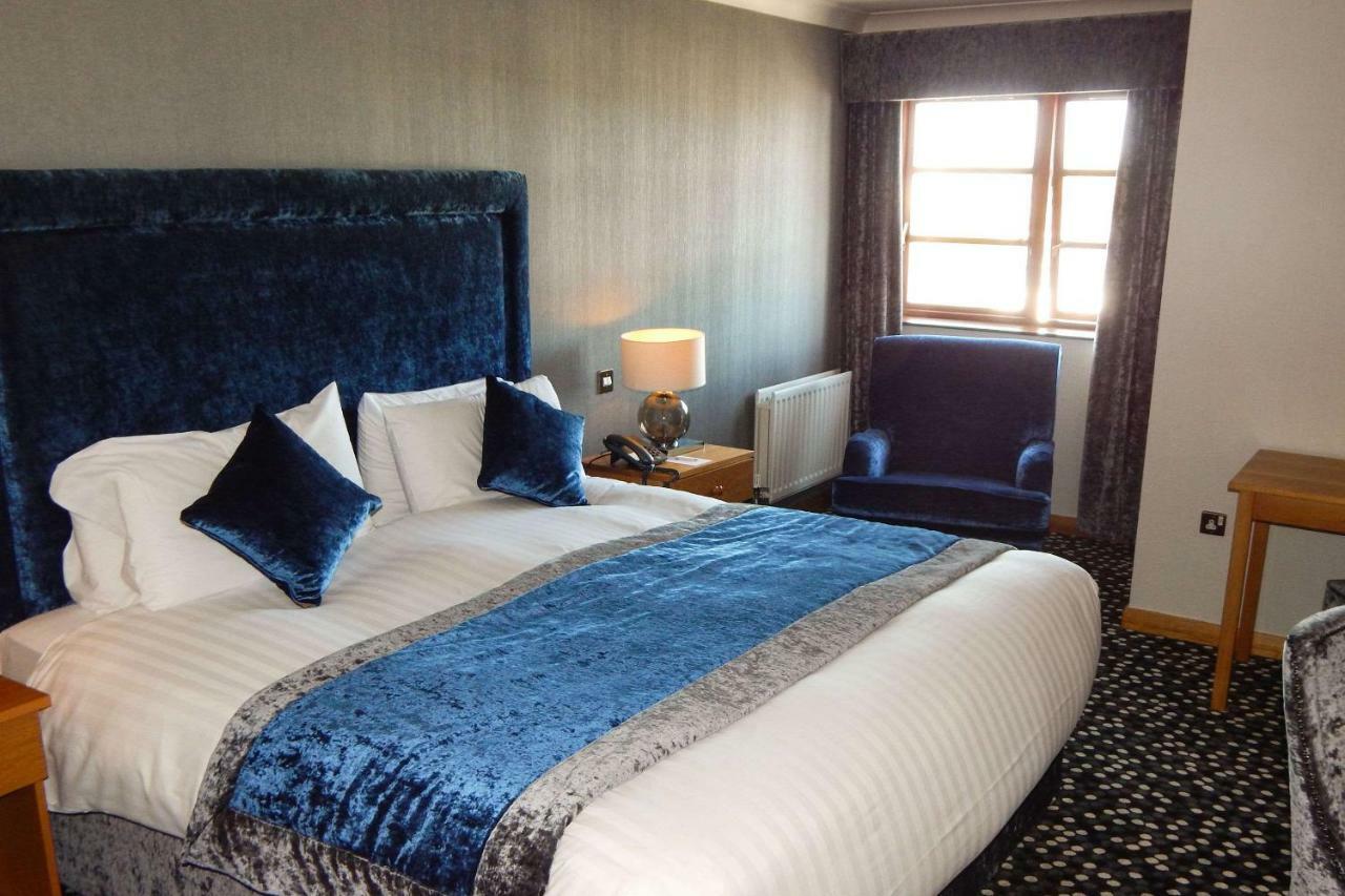 Clarion Collection Hotel Belfast Loughshore キャリクファーガス エクステリア 写真