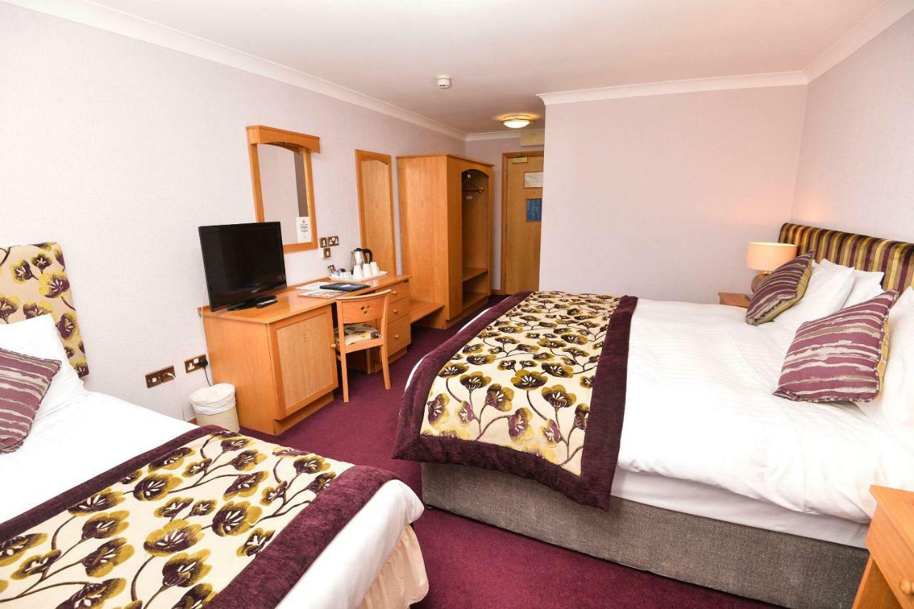 Clarion Collection Hotel Belfast Loughshore キャリクファーガス エクステリア 写真