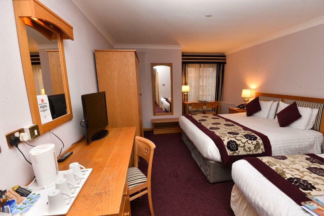 Clarion Collection Hotel Belfast Loughshore キャリクファーガス エクステリア 写真
