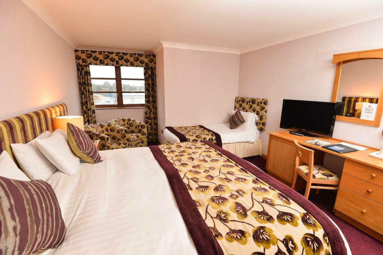 Clarion Collection Hotel Belfast Loughshore キャリクファーガス エクステリア 写真